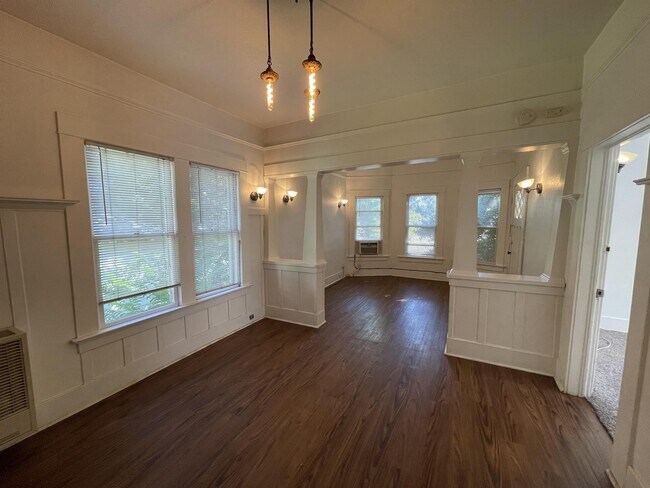 Foto del edificio - 960 Salem St