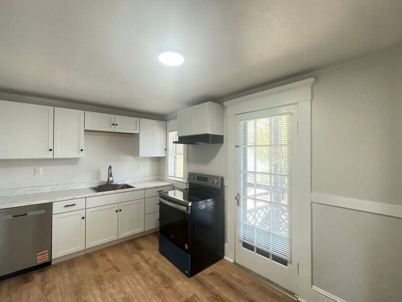 Foto principal - 408 Central St
