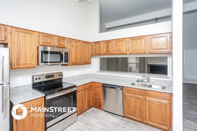 Foto del edificio - 7212 Blackthorn Dr