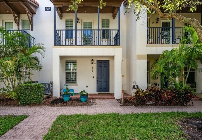 Building Photo - 2559 SW 119th Terrace