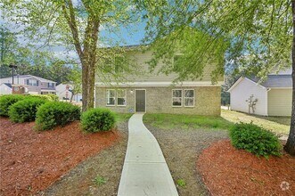 Building Photo - 4437 Ben Hill Rd