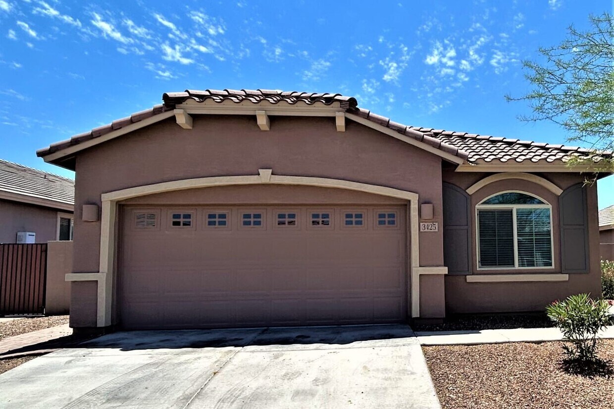 Primary Photo - 3425 W Alta Vista Rd