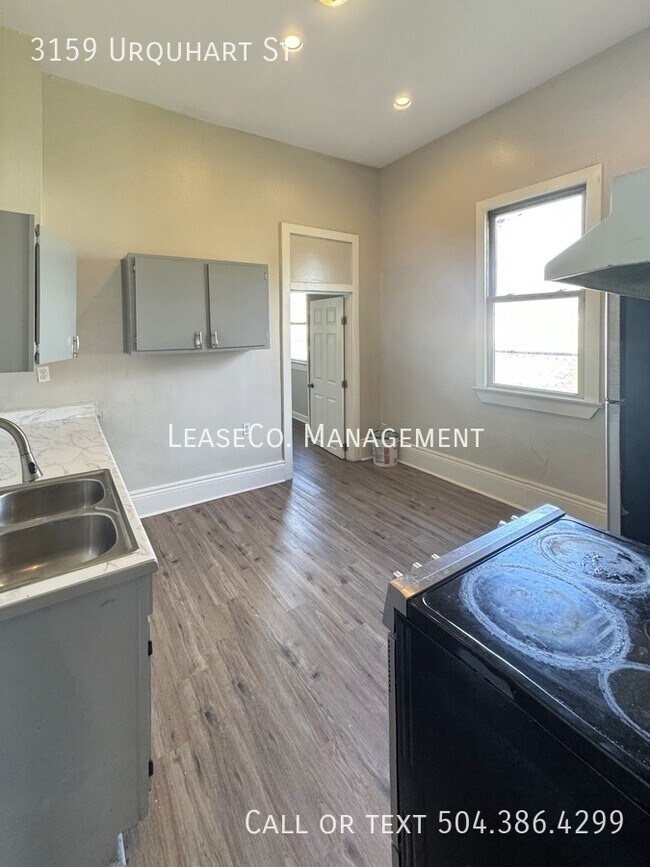 Foto del edificio - 3159 Urquhart St