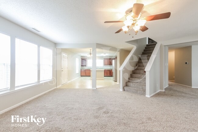 Foto del edificio - 1180 King Maple Dr