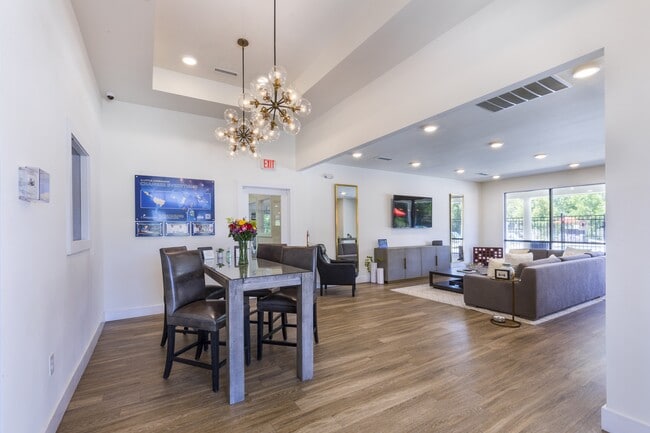 Building Photo - Aventura at Towne Centre