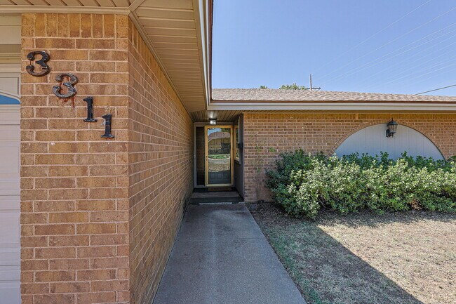 Foto del edificio - Spacious 3/2/2 near McCullough Park