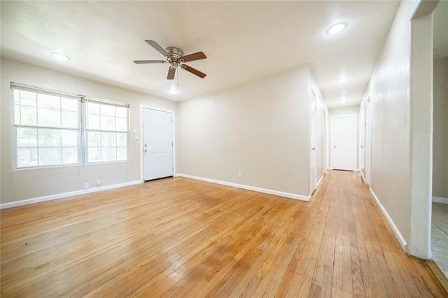 Foto del edificio - 321 Old Mill Ln