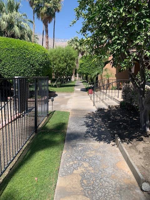 Building Photo - 291 E Mel Ave