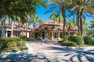 Building Photo - 5110 W Hyde Park Ct