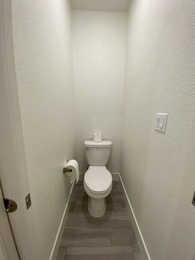 Foto del edificio - Newer home in Rancho Cordova near Labyrint...