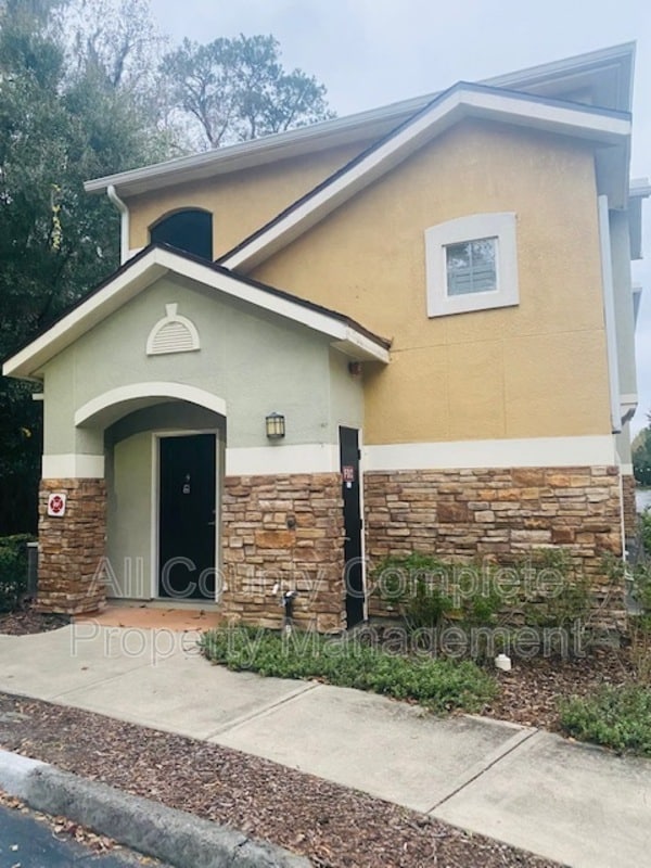 Building Photo - 8539 Gate Pkwy W