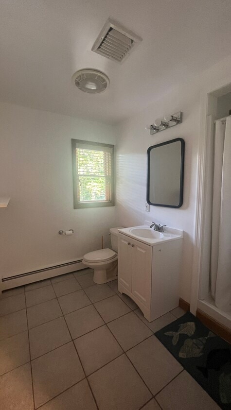 Primary Photo - 80 Mariner Cir