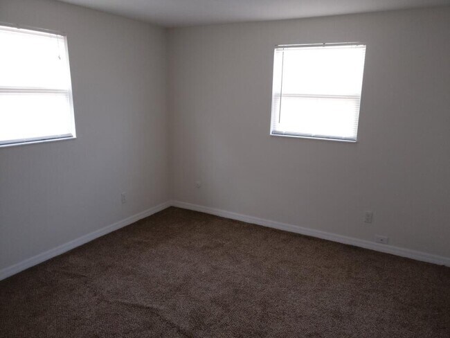 Building Photo - 4653 Abdella Ln