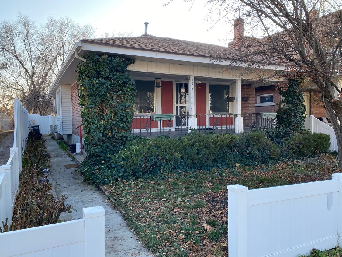 Primary Photo - 862 E 600 S