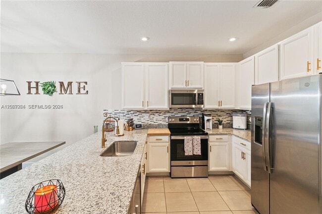 Foto del edificio - 23296 SW 110th Ct