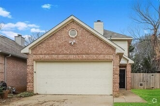 Building Photo - 4121-4121 One Pl Ln
