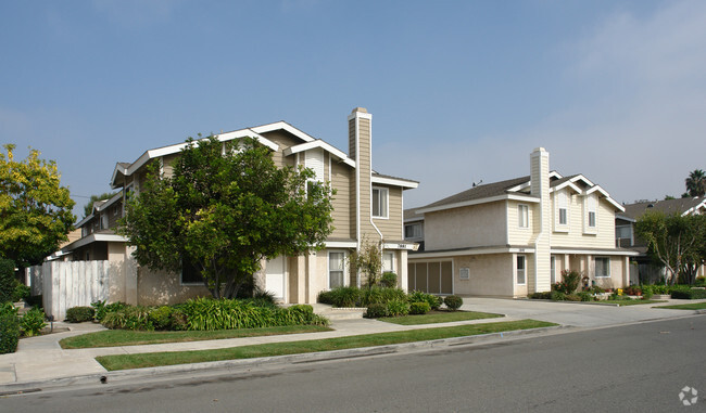 Building Photo - Westminster Apartments