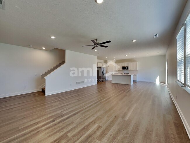 Foto del edificio - 204 Kramer Mills Dr