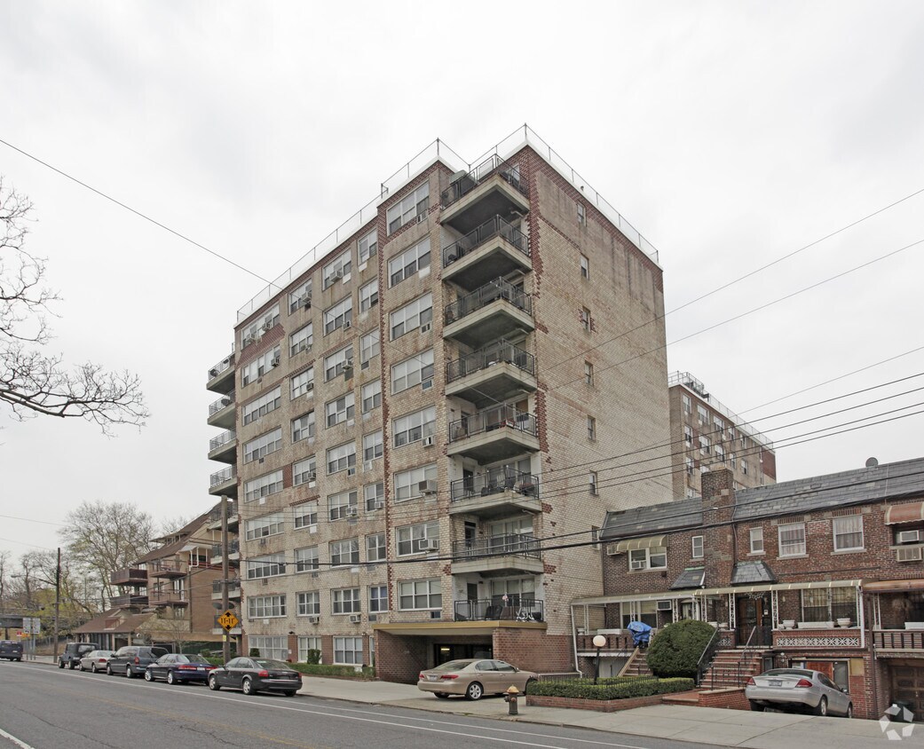 Foto del edificio - 4750 Bedford Ave