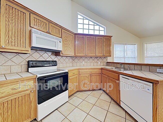Foto del edificio - 20952 E 36th Pl S