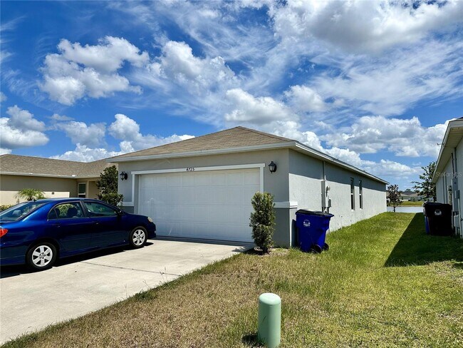 Foto del edificio - 4725 Glencrest Loop