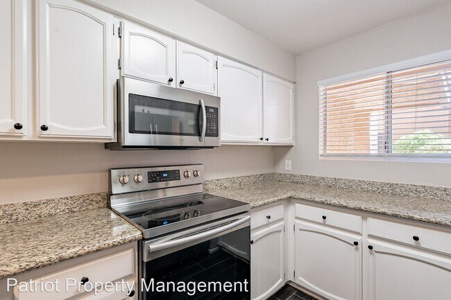 Building Photo - 2 br, 2 bath House - 7494 E Earll Dr #116