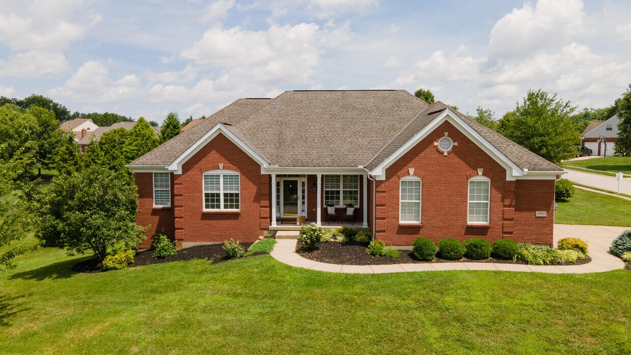 10650 Sunnys Halo Ct, Union, KY 41091 House Rental in Union, KY