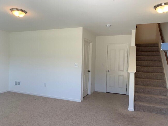 Foto del edificio - 4530 Laurel Valley Ln