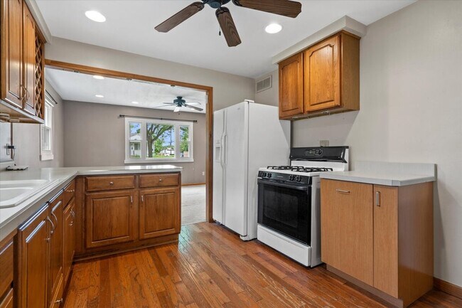 Foto del edificio - 3121 N 93rd St