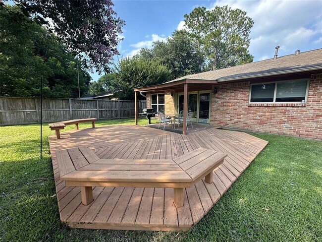 Building Photo - 10726 Glenfield Ct