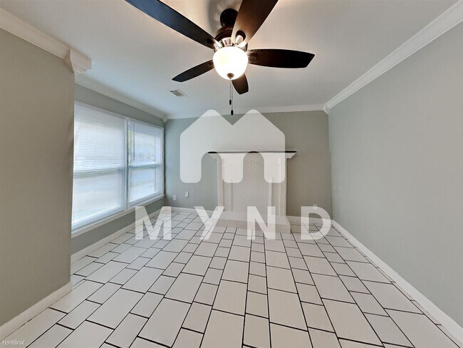 Building Photo - 3 br, 1.5 bath House - 8123 Country Oaks Rd