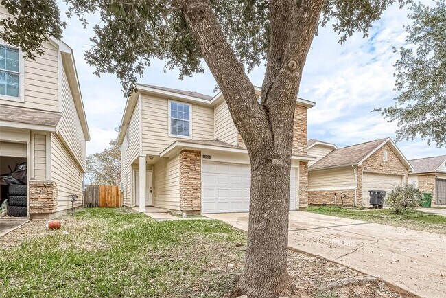 Building Photo - 12626 Ashford River