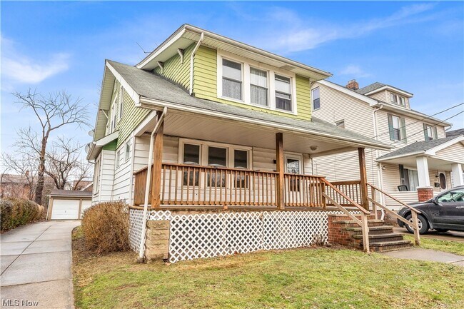 Building Photo - 8301 Bancroft Ave