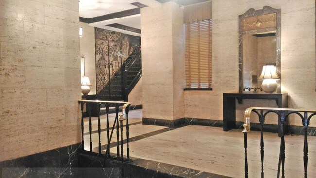Foto del edificio - 145 E 92nd St