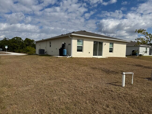 Foto del edificio - 27101 N Twin Lakes Dr