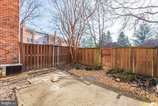 Foto del edificio - 2253 Wheystone St