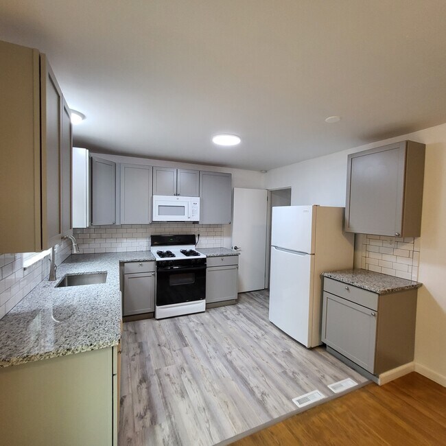 Foto del edificio - 549 Cumberland Rd