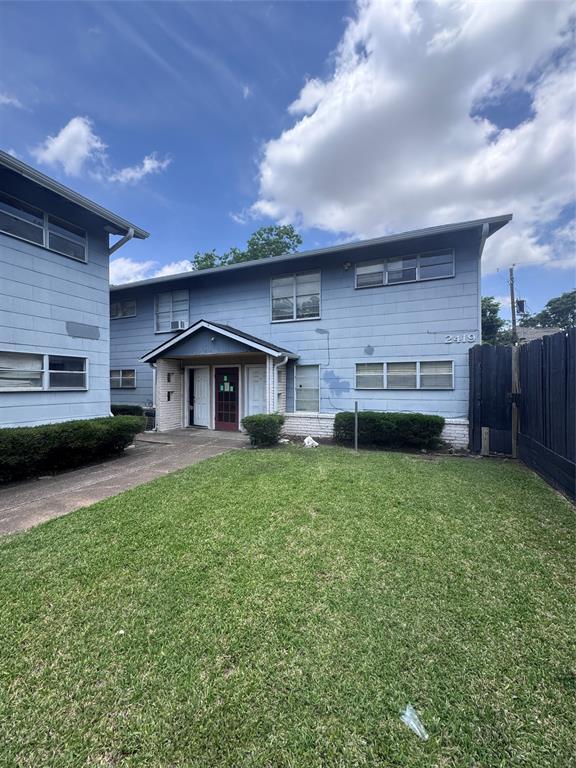 Foto principal - 2419 Rosedale St