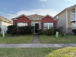 Building Photo - 21875 Mossy Field Ln