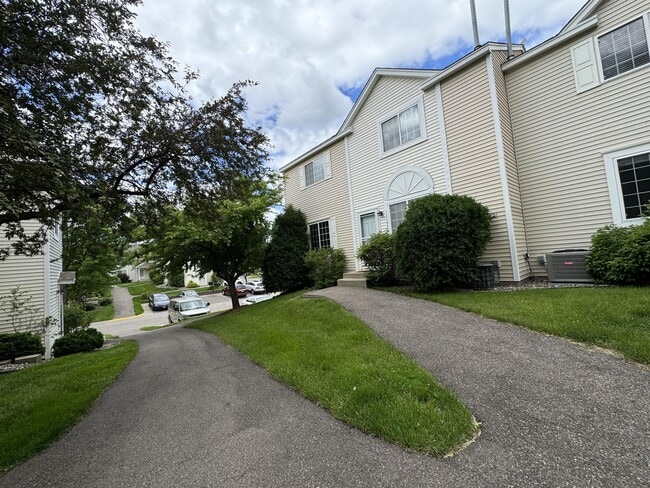 Building Photo - 13105 Murdock Terrace