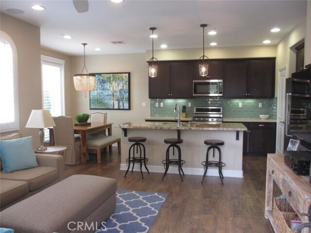 Foto del edificio - 44021 Arcadia Ct