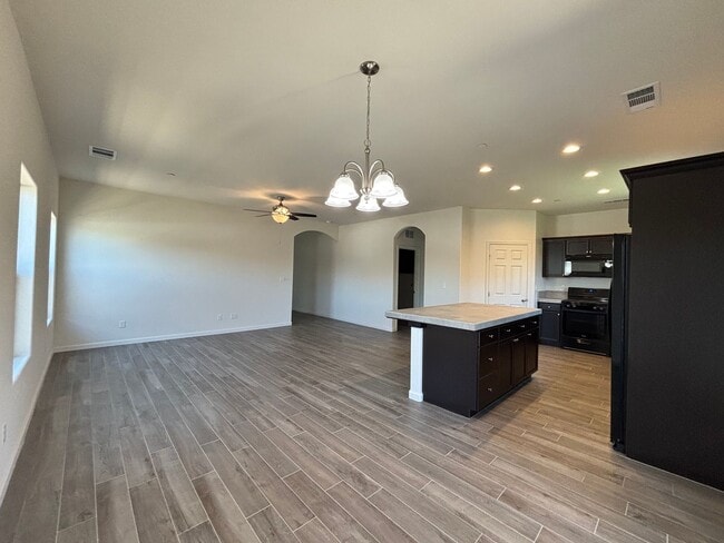 Building Photo - Newly built home on corner lot coming soon!