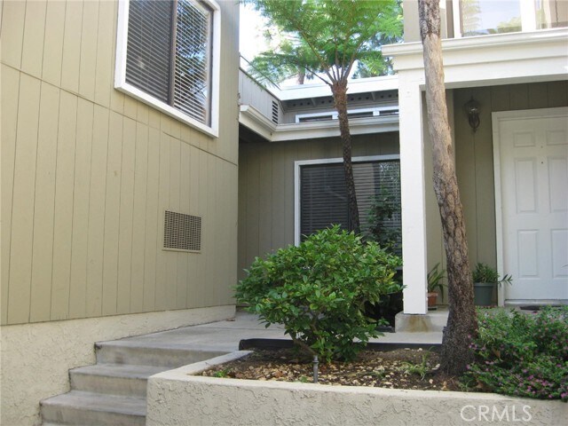 Foto del edificio - 3431 Timber Lake