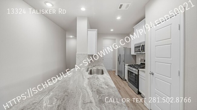 Building Photo - MOVE IN SPECIAL - NEW CONSTRUCTION - THE D...