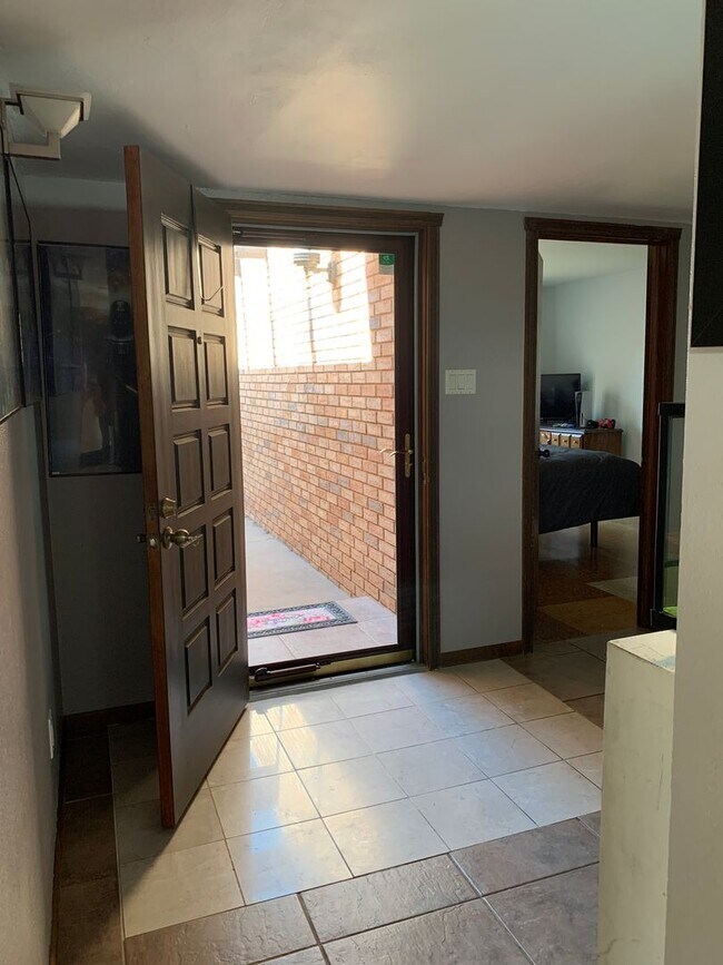 Foto del edificio - 2116 Circlewood Pl