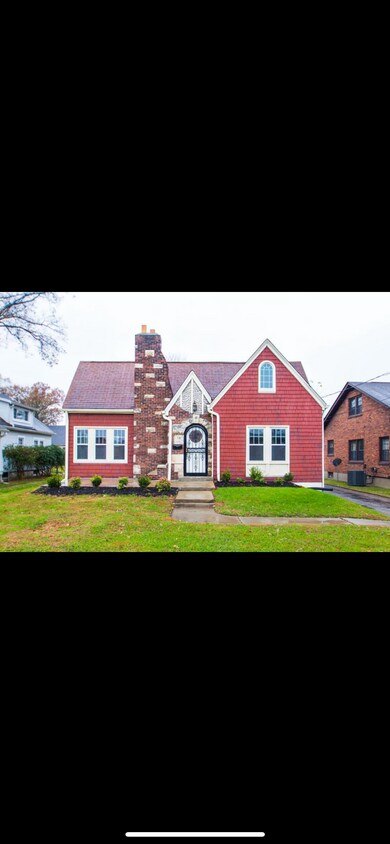 Primary Photo - 2104 S Crums Ln