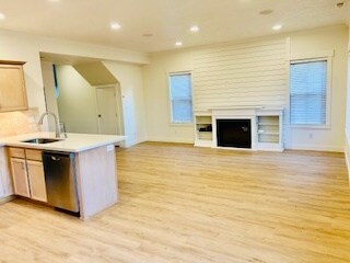 Foto del edificio - 6754 950 E