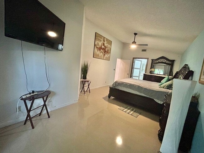 Photo - 156 Colly Way House