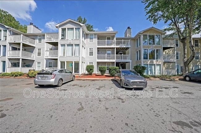 Building Photo - 1001 Augusta Dr