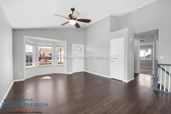 Building Photo - 8354 Freestar Way